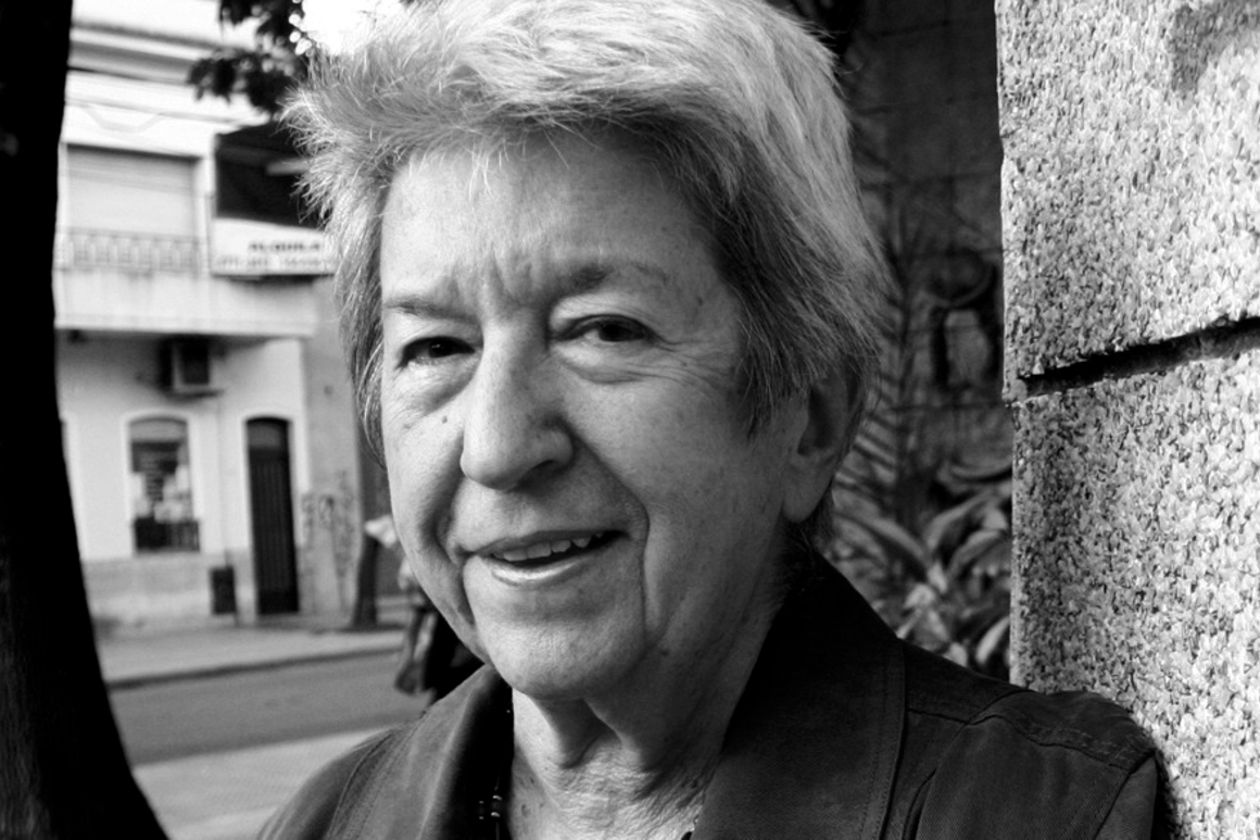silvia molloy