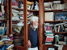 Adolfo Castañón